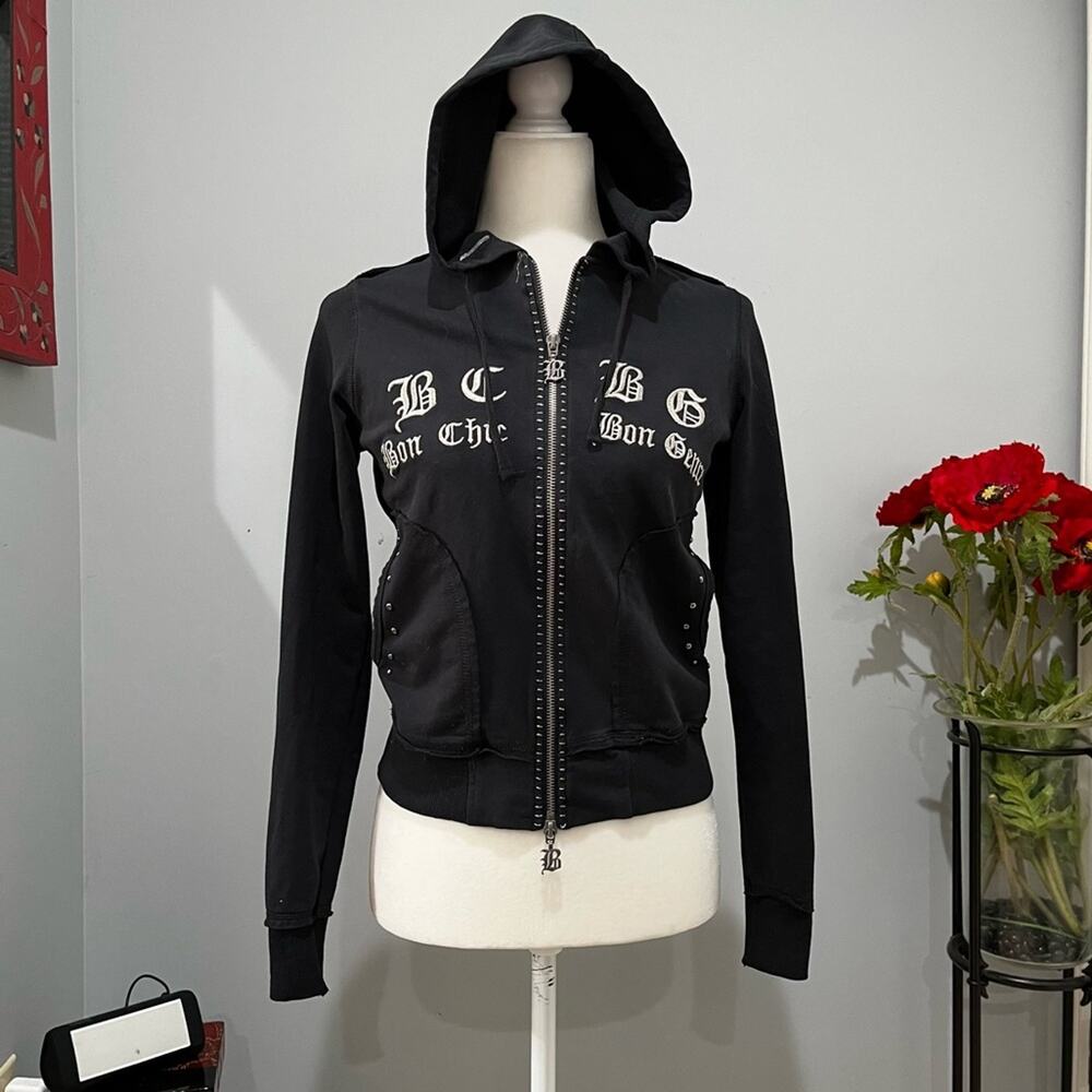 NEW BCBGMAXAZRIA Studded Cropped Zip Hoodie Raw Full Logo Sweatshirt S NWOT RARE